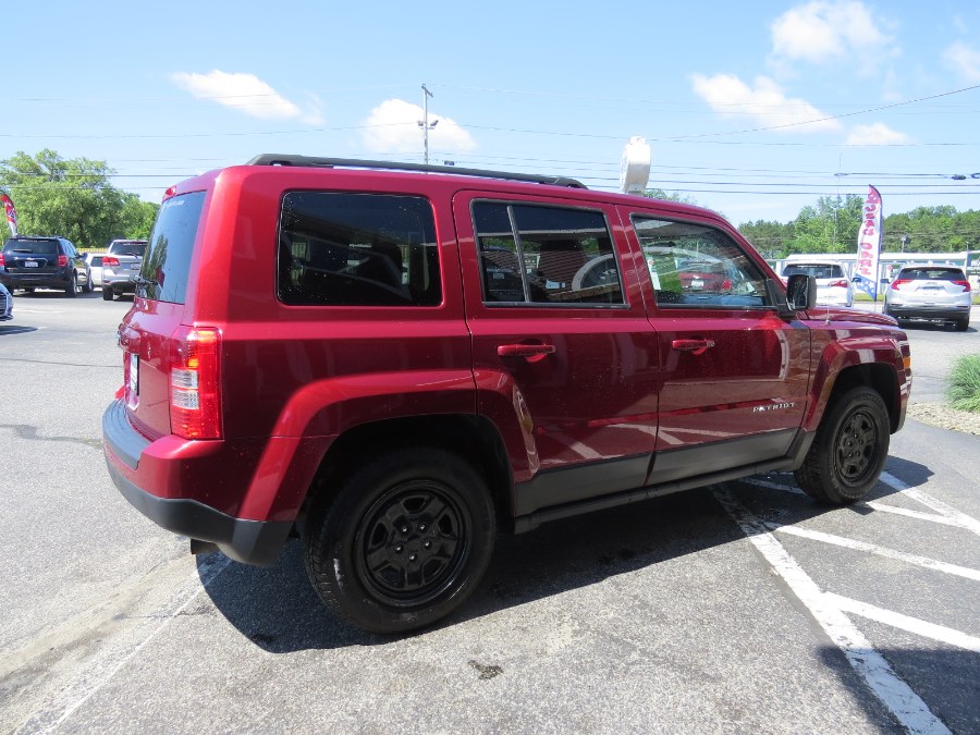 2015 Jeep Patriot Sport 4dr SUV, available for sale in Auburn, Maine | Lake City Exports Inc. Auburn, Maine 2015 Jeep Patriot Sport 4dr SUV, available for sale in Auburn, Maine | Lake City Exports Inc. Auburn, Maine