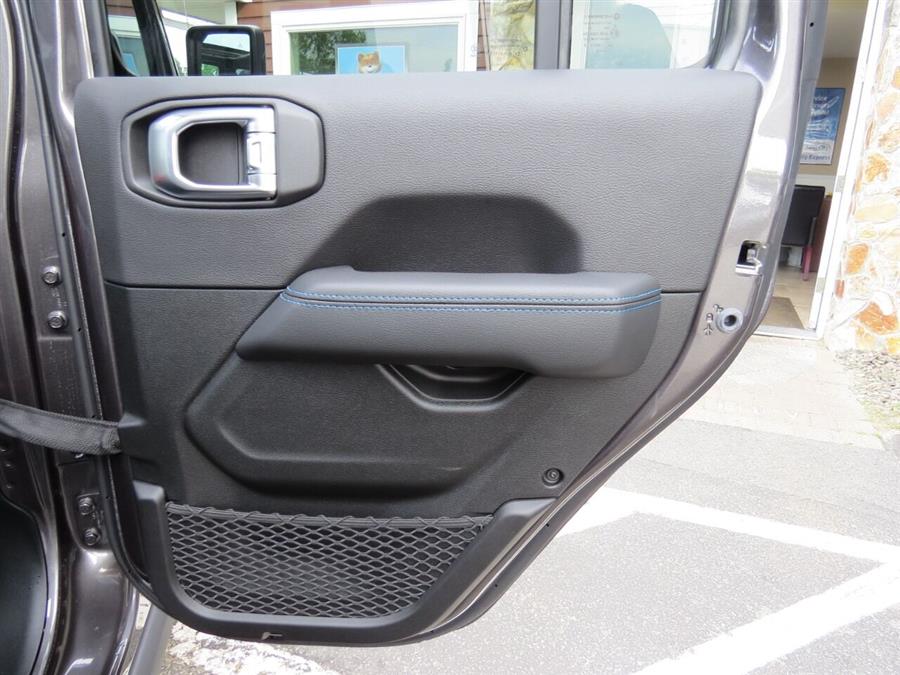 Used Jeep Wrangler Unlimited Rubicon 4xe 4x4 4dr SUV 2022 | Lake City Exports Inc. Auburn, Maine Used Jeep Wrangler Unlimited Rubicon 4xe 4x4 4dr SUV 2022 | Lake City Exports Inc. Auburn, Maine