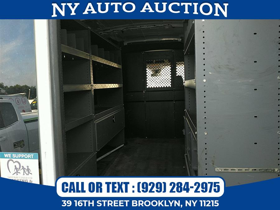 Used Ford Transit Cargo Van T-250 148" Med Rf 9000 GVWR Sliding RH Dr 2015 | NY Auto Auction. Brooklyn, New York Used Ford Transit Cargo Van T-250 148" Med Rf 9000 GVWR Sliding RH Dr 2015 | NY Auto Auction. Brooklyn, New York