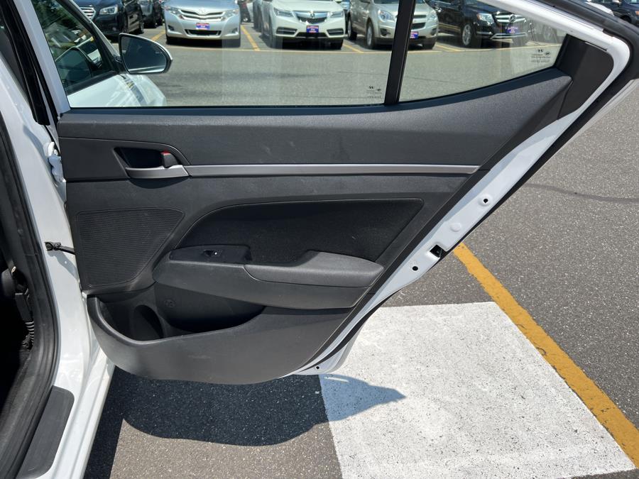 2018 Hyundai Elantra SEL 2.0L Auto, available for sale in Waterbury, Connecticut | National Auto Brokers, Inc.. Waterbury, Connecticut 2018 Hyundai Elantra SEL 2.0L Auto, available for sale in Waterbury, Connecticut | National Auto Brokers, Inc.. Waterbury, Connecticut