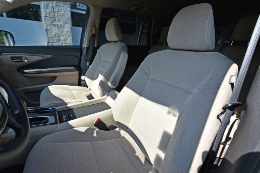 Used Honda Pilot LX AWD 2018 | Highline Car Connection. Waterbury, Connecticut Used Honda Pilot LX AWD 2018 | Highline Car Connection. Waterbury, Connecticut