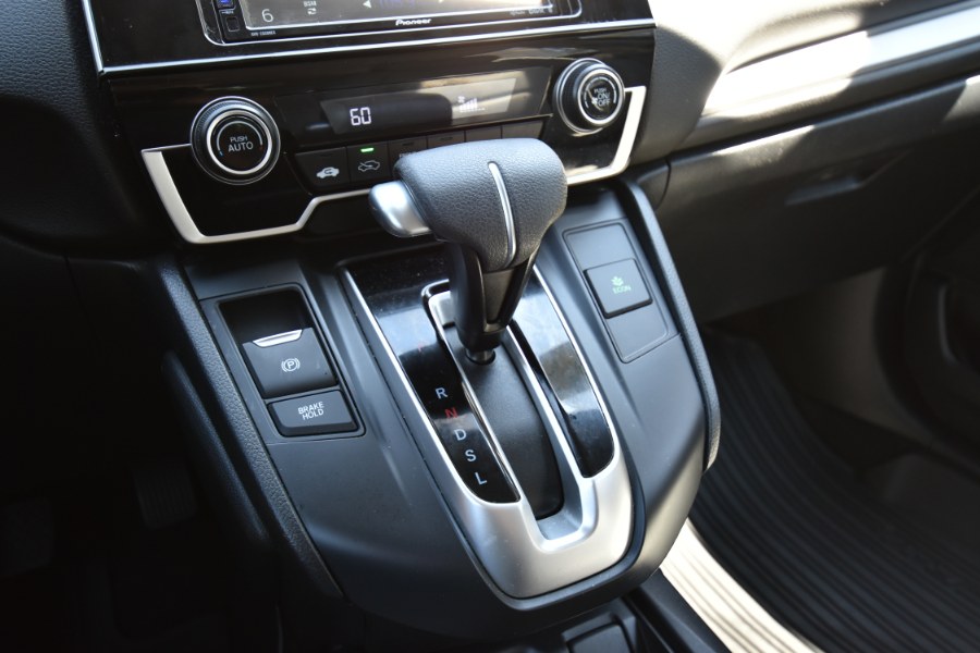 2017 Honda CR-V LX, available for sale in Waterbury, Connecticut | Highline Car Connection. Waterbury, Connecticut 2017 Honda CR-V LX, available for sale in Waterbury, Connecticut | Highline Car Connection. Waterbury, Connecticut