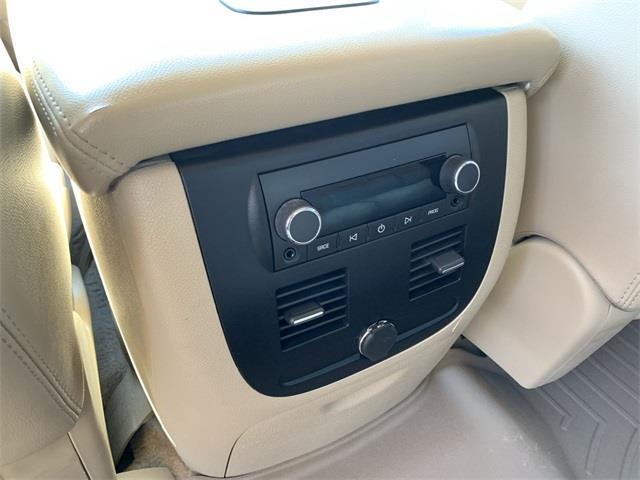 Used Chevrolet Avalanche 1500 LTZ 2007 | Wiz Leasing Inc. Stratford, Connecticut Used Chevrolet Avalanche 1500 LTZ 2007 | Wiz Leasing Inc. Stratford, Connecticut