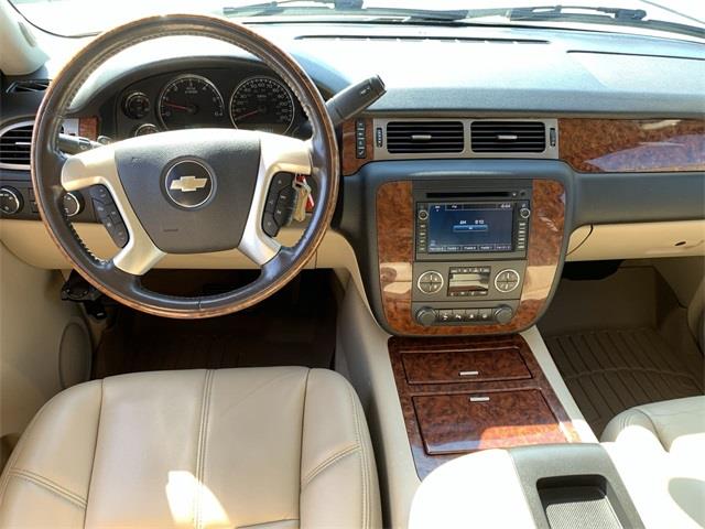 Used Chevrolet Avalanche 1500 LTZ 2007 | Wiz Leasing Inc. Stratford, Connecticut Used Chevrolet Avalanche 1500 LTZ 2007 | Wiz Leasing Inc. Stratford, Connecticut