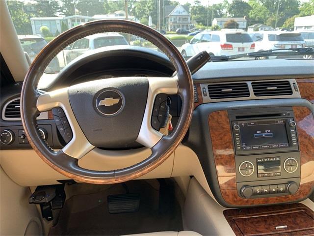 Used Chevrolet Avalanche 1500 LTZ 2007 | Wiz Leasing Inc. Stratford, Connecticut Used Chevrolet Avalanche 1500 LTZ 2007 | Wiz Leasing Inc. Stratford, Connecticut