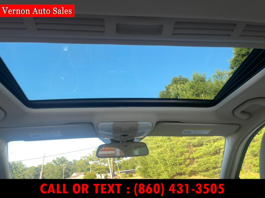 2014 Mercedes-Benz C-Class 4dr Sdn C300 Sport 4MATIC, available for sale in Manchester, Connecticut | Vernon Auto Sale & Service. Manchester, Connecticut 2014 Mercedes-Benz C-Class 4dr Sdn C300 Sport 4MATIC, available for sale in Manchester, Connecticut | Vernon Auto Sale & Service. Manchester, Connecticut