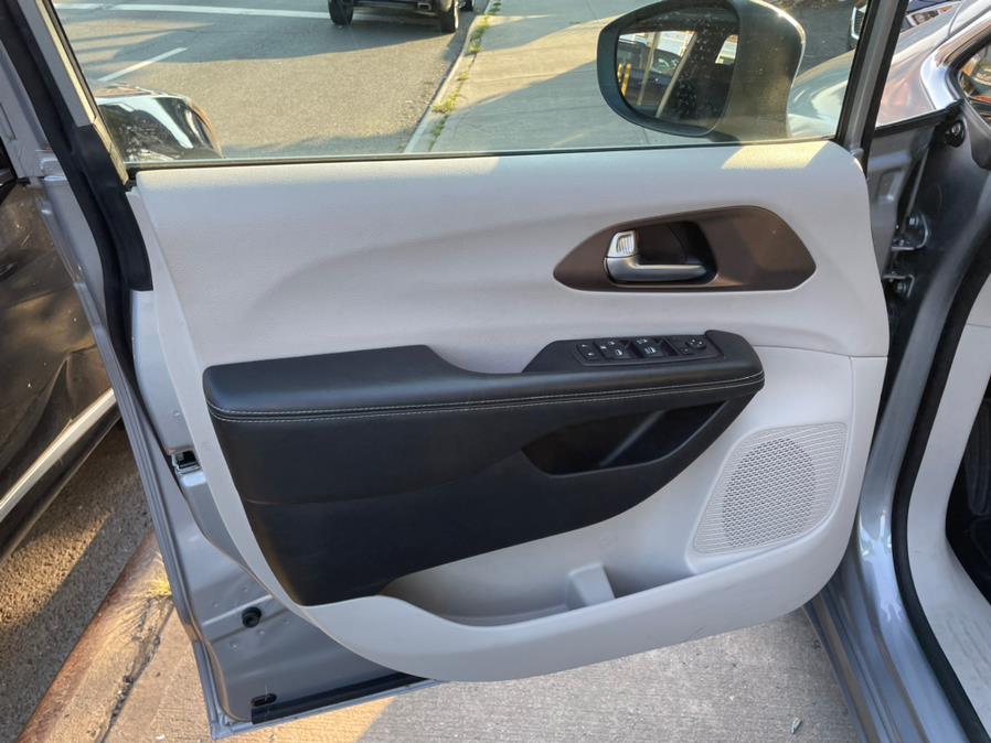 2021 Chrysler Voyager LXI, available for sale in Jamaica, New York | Sylhet Motors Inc.. Jamaica, New York 2021 Chrysler Voyager LXI, available for sale in Jamaica, New York | Sylhet Motors Inc.. Jamaica, New York