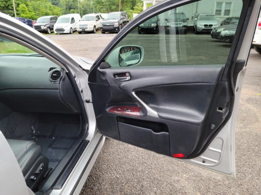 2006 Lexus IS 250 4dr Sport Sdn AWD Auto Navi Loaded, available for sale in East Windsor, Connecticut | Toro Auto. East Windsor, Connecticut 2006 Lexus IS 250 4dr Sport Sdn AWD Auto Navi Loaded, available for sale in East Windsor, Connecticut | Toro Auto. East Windsor, Connecticut