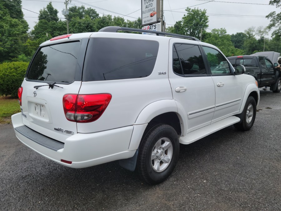 Used Toyota Sequoia SR5 4.7V8 4WD 3rd Raw W/Leather 2007 | Toro Auto. East Windsor, Connecticut Used Toyota Sequoia SR5 4.7V8 4WD 3rd Raw W/Leather 2007 | Toro Auto. East Windsor, Connecticut