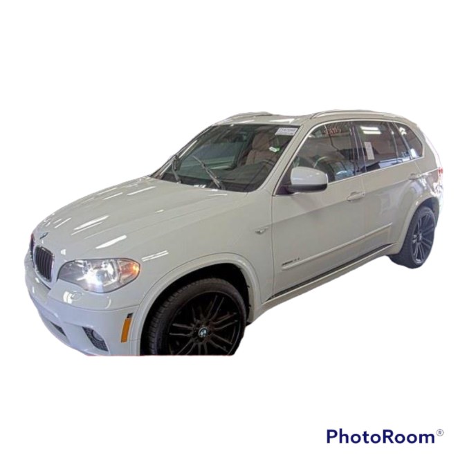 2013 BMW X5 AWD 4dr xDrive35i Sport Activity, available for sale in Amityville, New York | Sunrise Auto Outlet. Amityville, New York