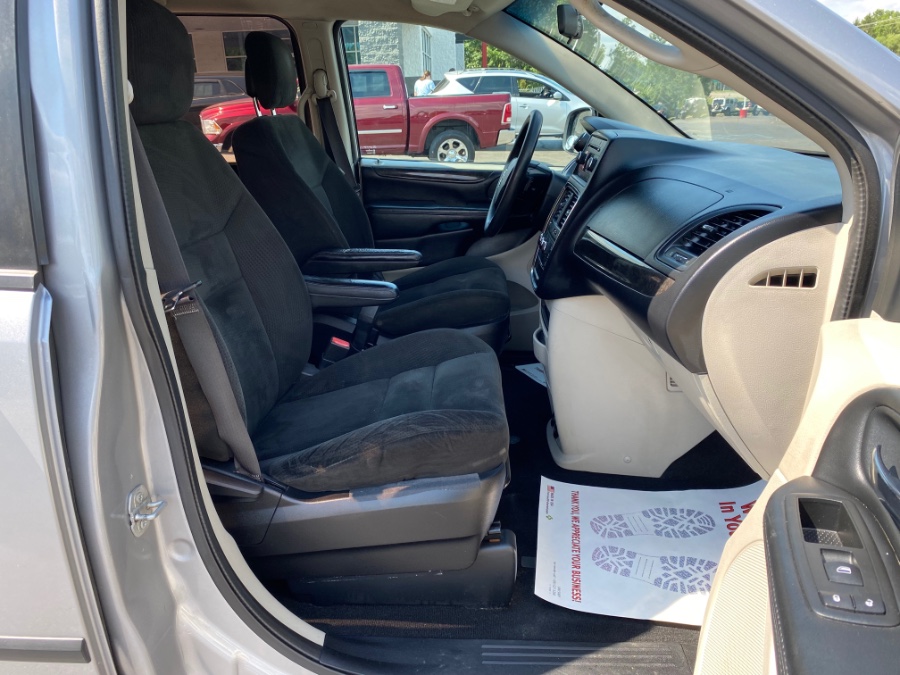Used Dodge Grand Caravan 4dr Wgn SE 2015 | Marsh Auto Sales LLC. Ortonville, Michigan Used Dodge Grand Caravan 4dr Wgn SE 2015 | Marsh Auto Sales LLC. Ortonville, Michigan