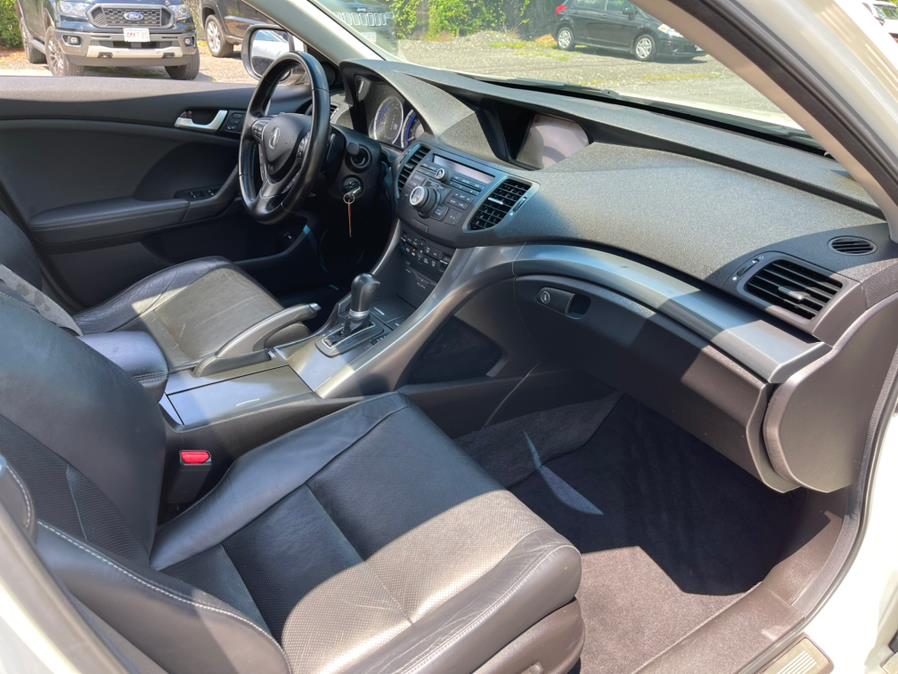 Used Acura TSX 4dr Sdn I4 Auto Tech Pkg 2011 | New Beginning Auto Service Inc . Ashland , Massachusetts Used Acura TSX 4dr Sdn I4 Auto Tech Pkg 2011 | New Beginning Auto Service Inc . Ashland , Massachusetts