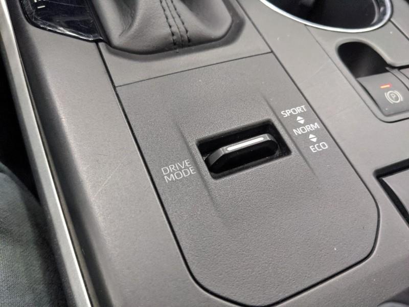 Used Toyota Highlander XLE 2020 | Car Revolution. Maple Shade, New Jersey Used Toyota Highlander XLE 2020 | Car Revolution. Maple Shade, New Jersey