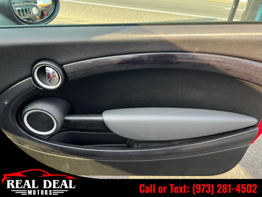 Used MINI Cooper Hardtop 2dr Cpe S 2012 | Real Deal Motors. Lodi, New Jersey Used MINI Cooper Hardtop 2dr Cpe S 2012 | Real Deal Motors. Lodi, New Jersey