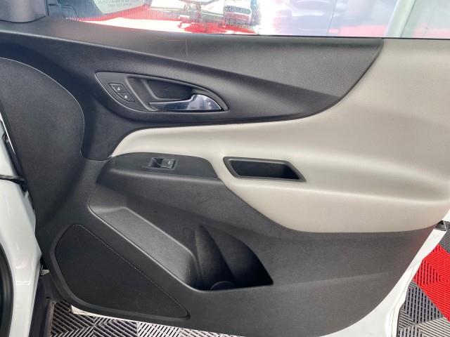 Used Chevrolet Equinox LS 2020 | Queens Auto Mall. Richmond Hill, New York Used Chevrolet Equinox LS 2020 | Queens Auto Mall. Richmond Hill, New York