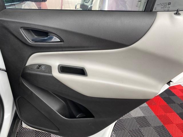 Used Chevrolet Equinox LS 2020 | Queens Auto Mall. Richmond Hill, New York Used Chevrolet Equinox LS 2020 | Queens Auto Mall. Richmond Hill, New York