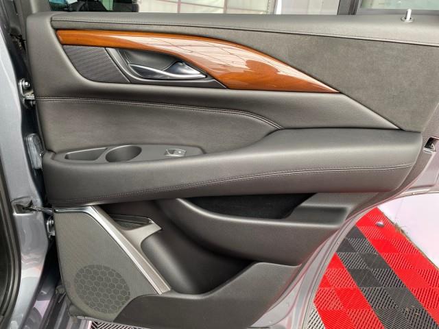 Used Cadillac Escalade Luxury 2018 | Queens Auto Mall. Richmond Hill, New York Used Cadillac Escalade Luxury 2018 | Queens Auto Mall. Richmond Hill, New York