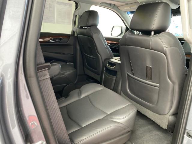 Used Cadillac Escalade Luxury 2018 | Queens Auto Mall. Richmond Hill, New York Used Cadillac Escalade Luxury 2018 | Queens Auto Mall. Richmond Hill, New York