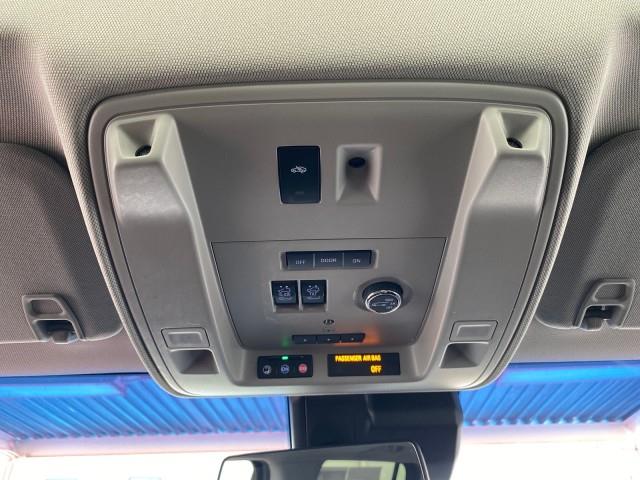 Used Cadillac Escalade Luxury 2018 | Queens Auto Mall. Richmond Hill, New York Used Cadillac Escalade Luxury 2018 | Queens Auto Mall. Richmond Hill, New York