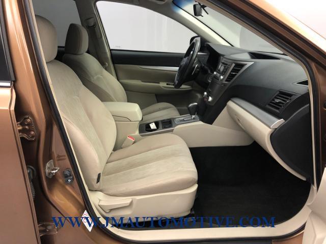 2013 Subaru Outback 4dr Wgn H4 Auto 2.5i Premium, available for sale in Naugatuck, Connecticut | J&M Automotive Sls&Svc LLC. Naugatuck, Connecticut 2013 Subaru Outback 4dr Wgn H4 Auto 2.5i Premium, available for sale in Naugatuck, Connecticut | J&M Automotive Sls&Svc LLC. Naugatuck, Connecticut