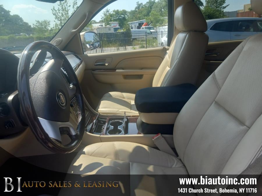 Used Cadillac Escalade AWD 4dr Base 2011 | B I Auto Sales. Bohemia, New York Used Cadillac Escalade AWD 4dr Base 2011 | B I Auto Sales. Bohemia, New York