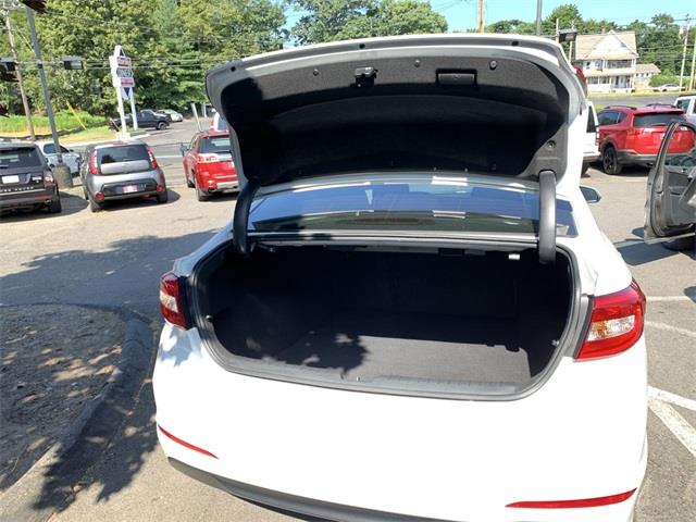Used Hyundai Sonata SE 2015 | Wiz Leasing Inc. Stratford, Connecticut Used Hyundai Sonata SE 2015 | Wiz Leasing Inc. Stratford, Connecticut