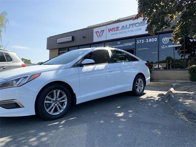 Used Hyundai Sonata SE 2015 | Wiz Leasing Inc. Stratford, Connecticut Used Hyundai Sonata SE 2015 | Wiz Leasing Inc. Stratford, Connecticut