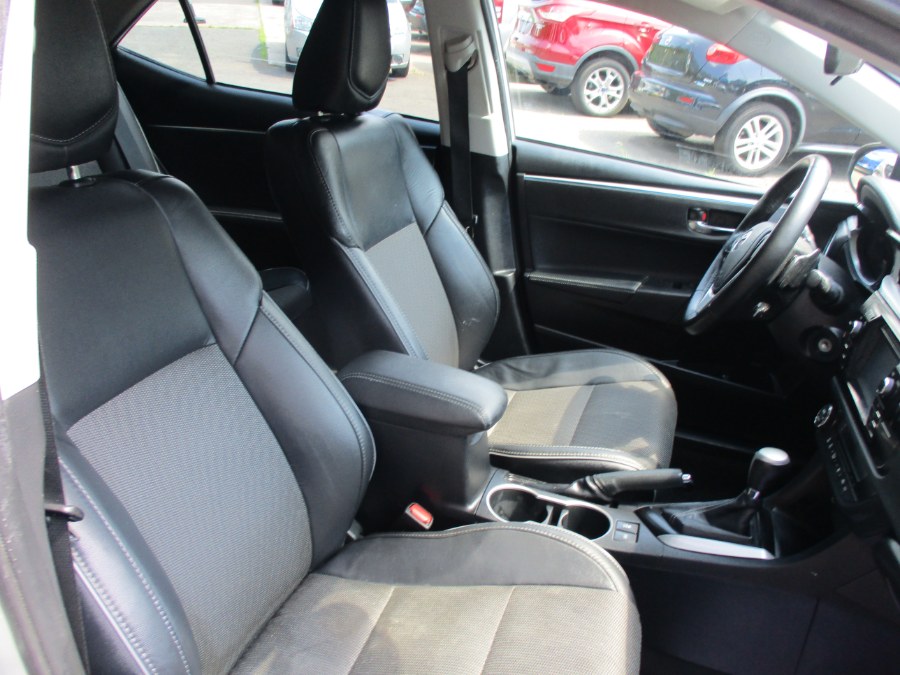 Used Toyota Corolla S 2016 | Cos Central Auto. Meriden, Connecticut Used Toyota Corolla S 2016 | Cos Central Auto. Meriden, Connecticut