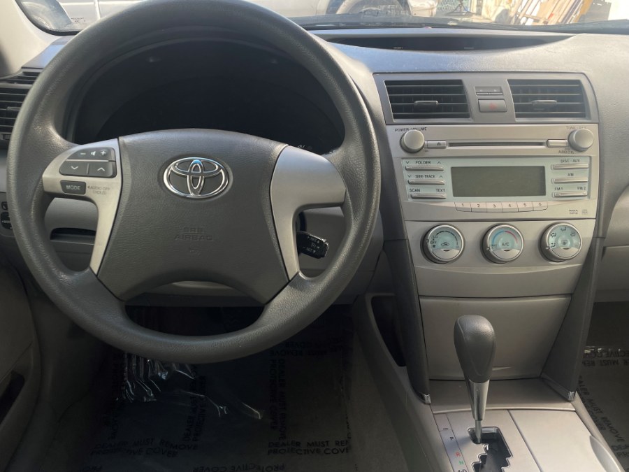 Used Toyota Camry 4dr Sdn I4 Auto LE (Natl) 2009 | Green Light Auto. Corona, California Used Toyota Camry 4dr Sdn I4 Auto LE (Natl) 2009 | Green Light Auto. Corona, California