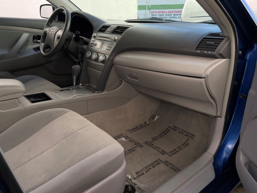 Used Toyota Camry 4dr Sdn I4 Auto LE (Natl) 2009 | Green Light Auto. Corona, California Used Toyota Camry 4dr Sdn I4 Auto LE (Natl) 2009 | Green Light Auto. Corona, California