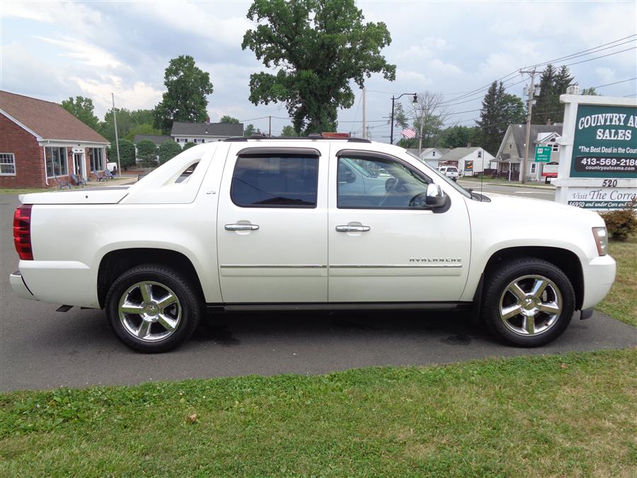 Used Chevrolet Avalanche 4WD Crew Cab LTZ 2011 | Country Auto Sales. Southwick, Massachusetts Used Chevrolet Avalanche 4WD Crew Cab LTZ 2011 | Country Auto Sales. Southwick, Massachusetts