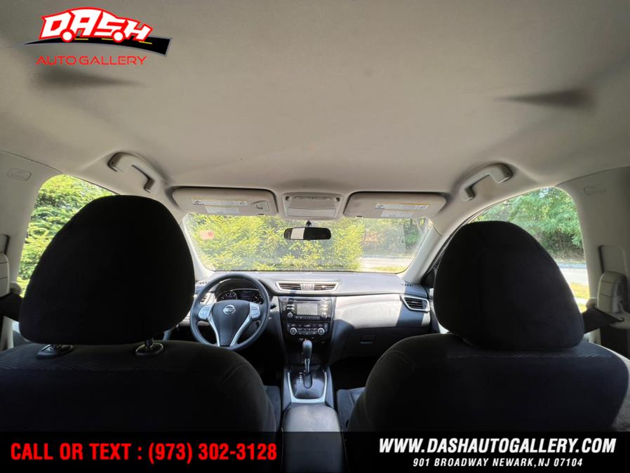 Used Nissan Rogue AWD 4dr SV 2015 | Dash Auto Gallery Inc.. Newark, New Jersey Used Nissan Rogue AWD 4dr SV 2015 | Dash Auto Gallery Inc.. Newark, New Jersey