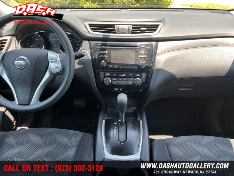 Used Nissan Rogue AWD 4dr SV 2015 | Dash Auto Gallery Inc.. Newark, New Jersey Used Nissan Rogue AWD 4dr SV 2015 | Dash Auto Gallery Inc.. Newark, New Jersey