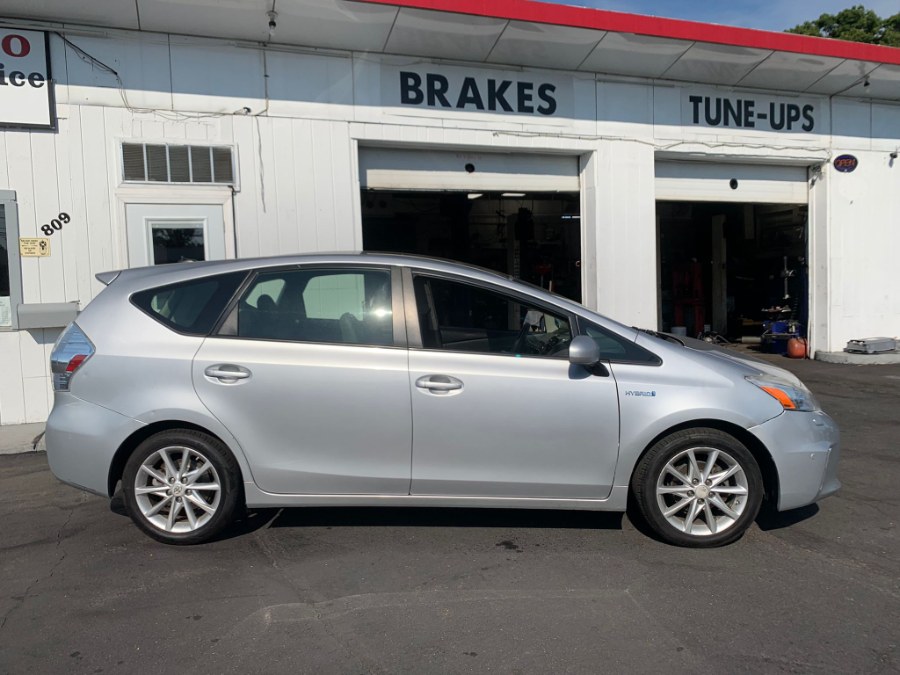 Used Toyota Prius v (New Engine) 2012 | Uzun Auto. West Haven, Connecticut Used Toyota Prius v (New Engine) 2012 | Uzun Auto. West Haven, Connecticut