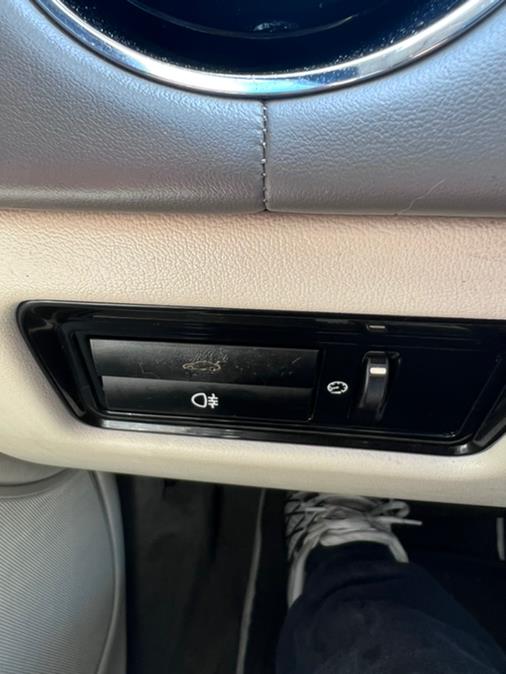 2011 Jaguar XJ 4dr Sdn XJL, available for sale in Revere, Massachusetts | Wonderland Auto. Revere, Massachusetts 2011 Jaguar XJ 4dr Sdn XJL, available for sale in Revere, Massachusetts | Wonderland Auto. Revere, Massachusetts