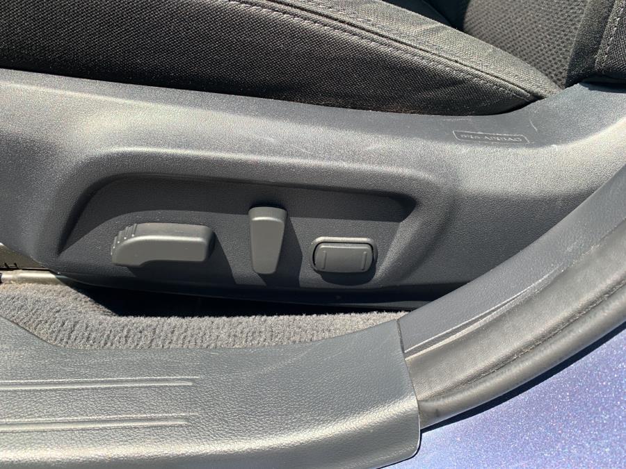 Used Subaru Outback 2.5i Premium 2017 | Saybrook Auto Barn. Old Saybrook, Connecticut Used Subaru Outback 2.5i Premium 2017 | Saybrook Auto Barn. Old Saybrook, Connecticut