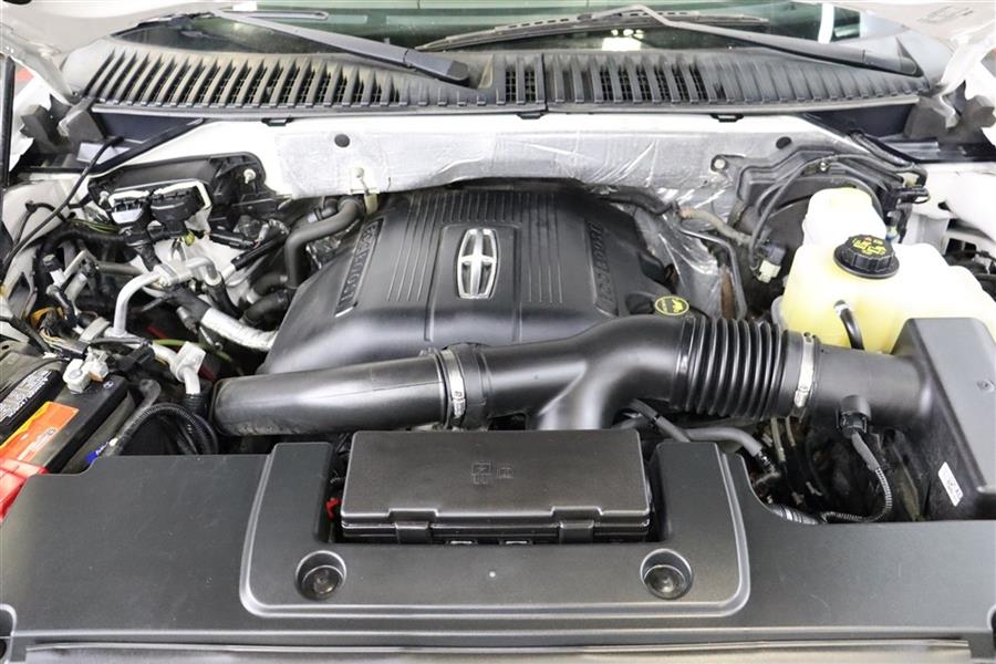 2017 Lincoln Navigator RESERVE, available for sale in Paterson, New Jersey | Fast Track Motors. Paterson, New Jersey 2017 Lincoln Navigator RESERVE, available for sale in Paterson, New Jersey | Fast Track Motors. Paterson, New Jersey