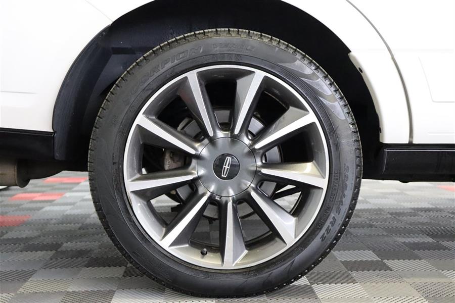 2017 Lincoln Navigator RESERVE, available for sale in Paterson, New Jersey | Fast Track Motors. Paterson, New Jersey 2017 Lincoln Navigator RESERVE, available for sale in Paterson, New Jersey | Fast Track Motors. Paterson, New Jersey