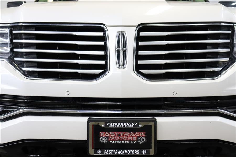 2017 Lincoln Navigator RESERVE, available for sale in Paterson, New Jersey | Fast Track Motors. Paterson, New Jersey 2017 Lincoln Navigator RESERVE, available for sale in Paterson, New Jersey | Fast Track Motors. Paterson, New Jersey