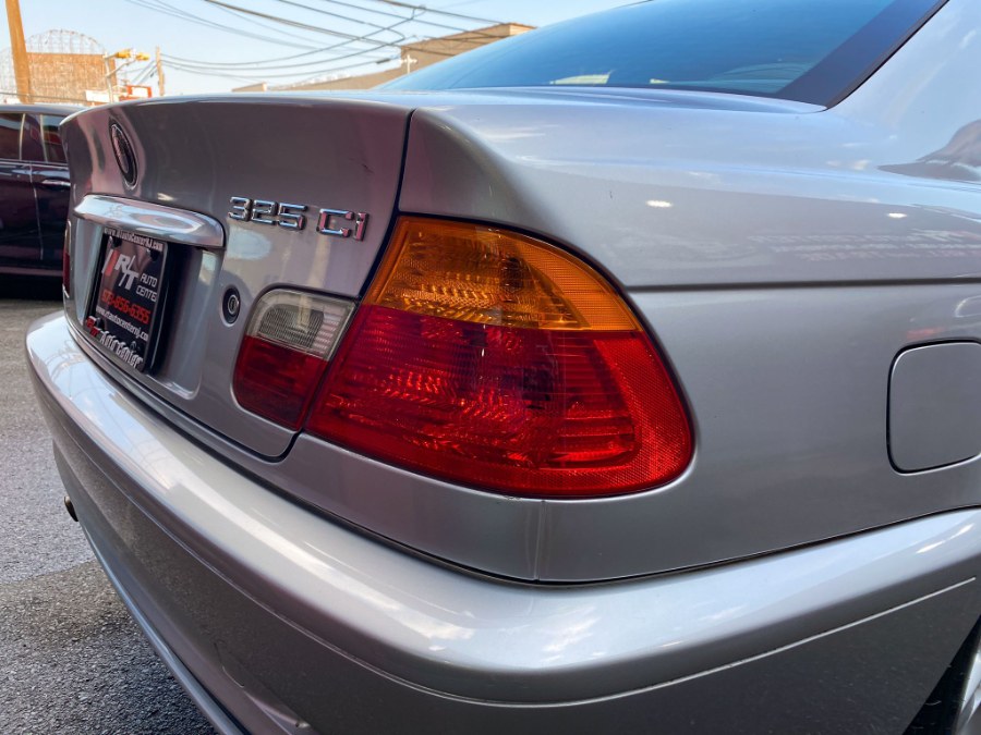 Used BMW 3 Series 325Ci 2dr Cpe 2003 | RT Auto Center LLC. Newark, New Jersey Used BMW 3 Series 325Ci 2dr Cpe 2003 | RT Auto Center LLC. Newark, New Jersey