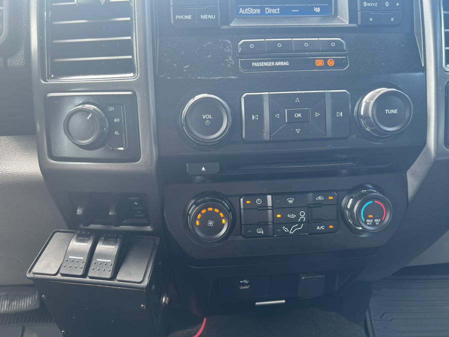 Used Ford Super Duty F-250 SRW XLT 4WD Crew Cab 8'' Box 2018 | Prestige Pre-Owned Motors Inc. New Windsor, New York Used Ford Super Duty F-250 SRW XLT 4WD Crew Cab 8'' Box 2018 | Prestige Pre-Owned Motors Inc. New Windsor, New York