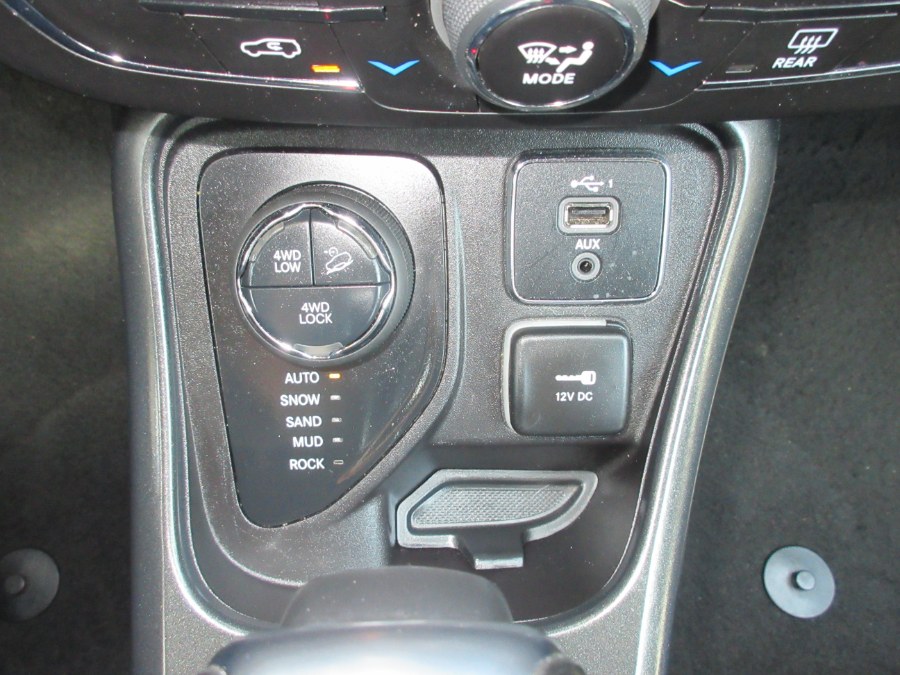 2020 Jeep Compass Trailhawk 4x4, available for sale in Linden, New Jersey | Route 27 Auto Mall. Linden, New Jersey 2020 Jeep Compass Trailhawk 4x4, available for sale in Linden, New Jersey | Route 27 Auto Mall. Linden, New Jersey