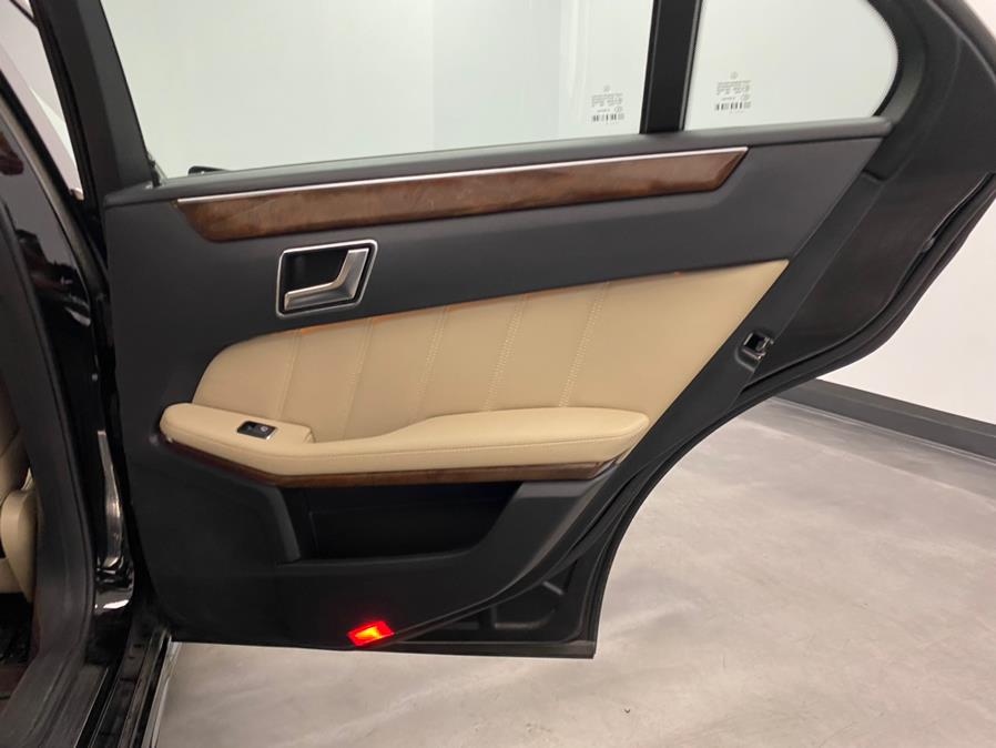 Used Mercedes-Benz E-Class 4dr Sdn E350 Sport 4MATIC 2012 | M Auto Group. Elizabeth, New Jersey Used Mercedes-Benz E-Class 4dr Sdn E350 Sport 4MATIC 2012 | M Auto Group. Elizabeth, New Jersey