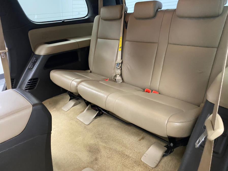 Used Toyota Sequoia 4WD LV8 6-Spd AT Platinum 2010 | M Auto Group. Elizabeth, New Jersey Used Toyota Sequoia 4WD LV8 6-Spd AT Platinum 2010 | M Auto Group. Elizabeth, New Jersey
