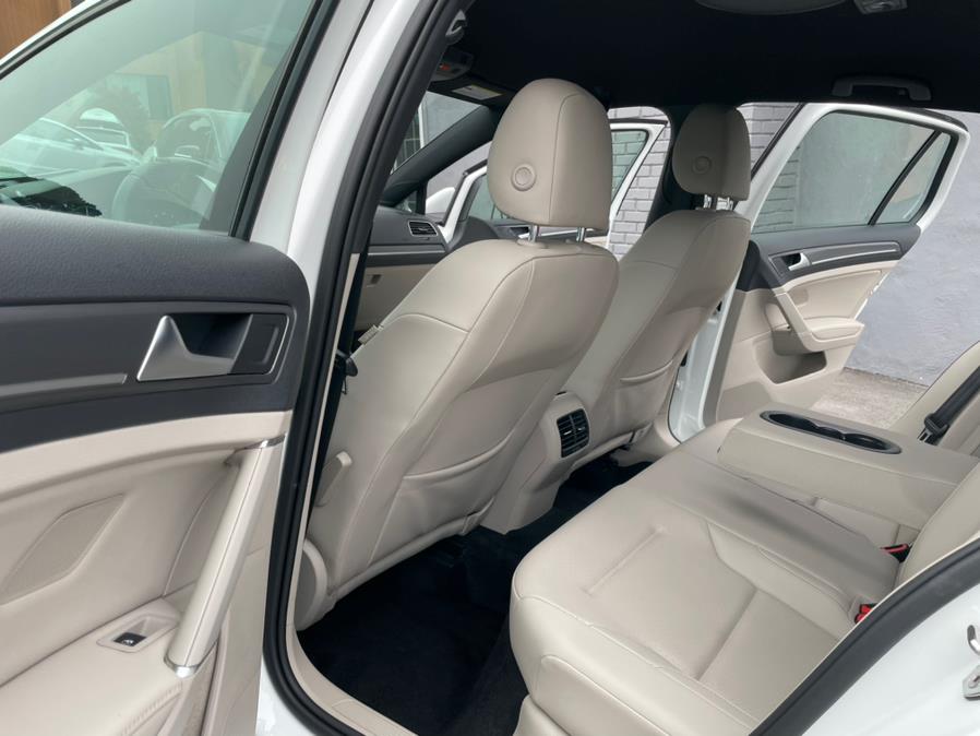 Used Volkswagen e-Golf SEL 2019 | Green Light Auto Wholesale. Daly City, California Used Volkswagen e-Golf SEL 2019 | Green Light Auto Wholesale. Daly City, California