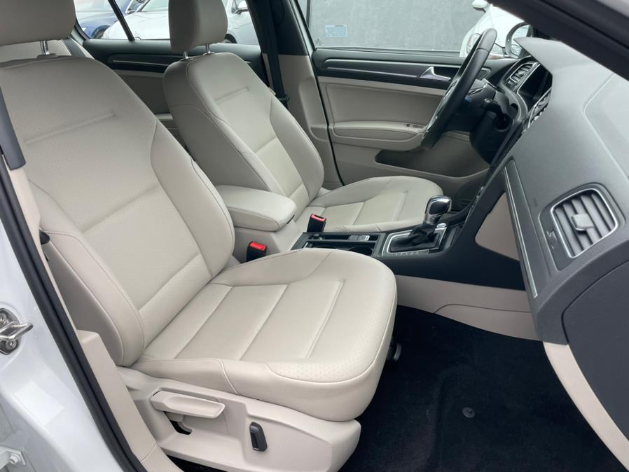 Used Volkswagen e-Golf SEL 2019 | Green Light Auto Wholesale. Daly City, California Used Volkswagen e-Golf SEL 2019 | Green Light Auto Wholesale. Daly City, California