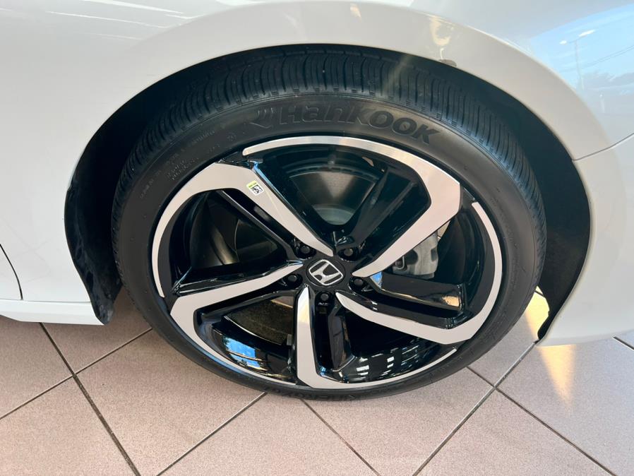 Used Honda Accord Sedan Sport 1.5T CVT 2018 | Power Motors East. Massapequa Park, New York Used Honda Accord Sedan Sport 1.5T CVT 2018 | Power Motors East. Massapequa Park, New York