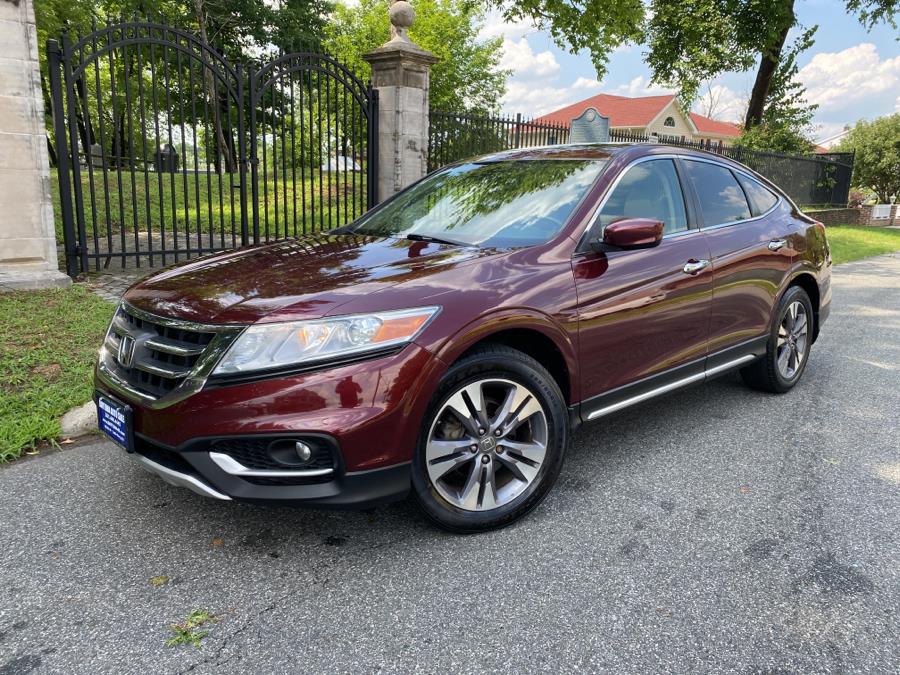 Used Honda Crosstour 4WD V6 5dr EX-L 2013 | Daytona Auto Sales. Little Ferry, New Jersey