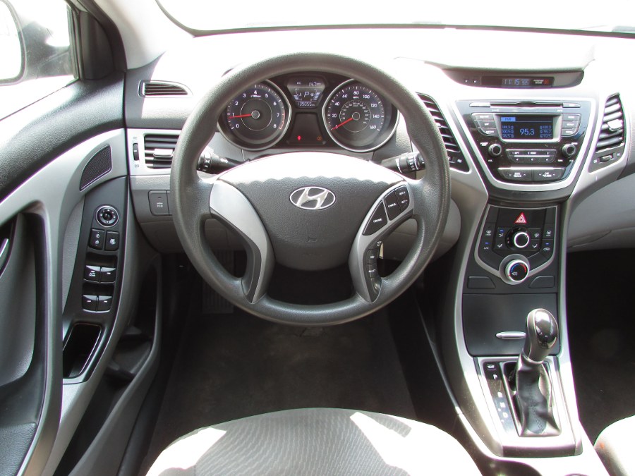 2015 Hyundai Elantra 4dr Sdn Auto SE (Alabama Plant), available for sale in East Windsor, Connecticut | United Auto Sales of E Windsor, Inc. East Windsor, Connecticut 2015 Hyundai Elantra 4dr Sdn Auto SE (Alabama Plant), available for sale in East Windsor, Connecticut | United Auto Sales of E Windsor, Inc. East Windsor, Connecticut