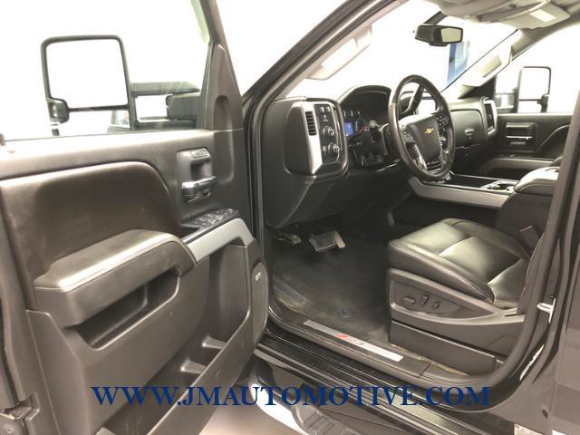 2016 Chevrolet Silverado 2500hd 4WD Crew Cab 153.7 LTZ, available for sale in Naugatuck, Connecticut | J&M Automotive Sls&Svc LLC. Naugatuck, Connecticut 2016 Chevrolet Silverado 2500hd 4WD Crew Cab 153.7 LTZ, available for sale in Naugatuck, Connecticut | J&M Automotive Sls&Svc LLC. Naugatuck, Connecticut